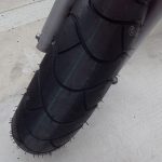 タイヤ換えてました。